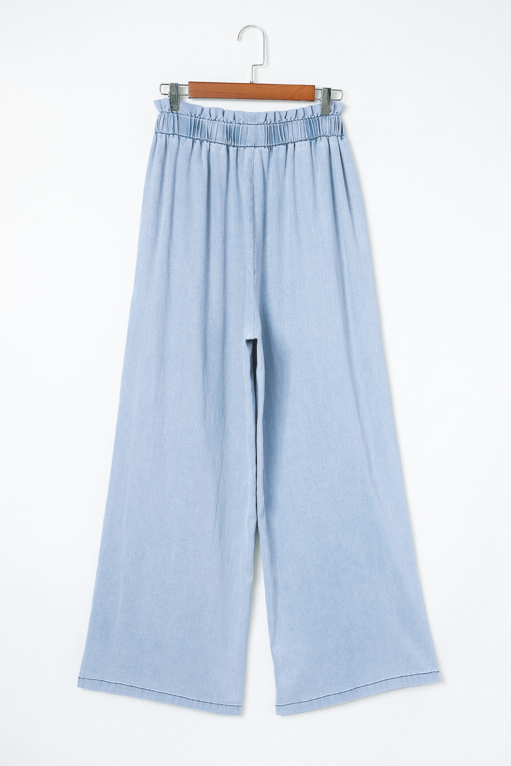 Black high-waisted wide-leg pants: a versatile essential from Vogue Village